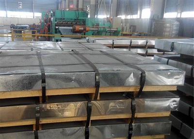 Plat Keluli Bercat Bergalvani 8mm